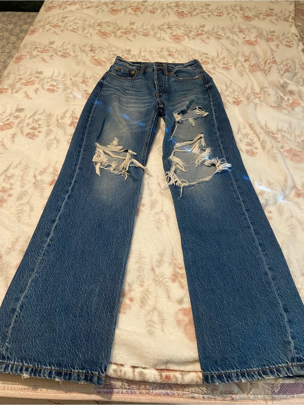 Classic Distressed Women's Blue Jeans - Casual Everyday Fit